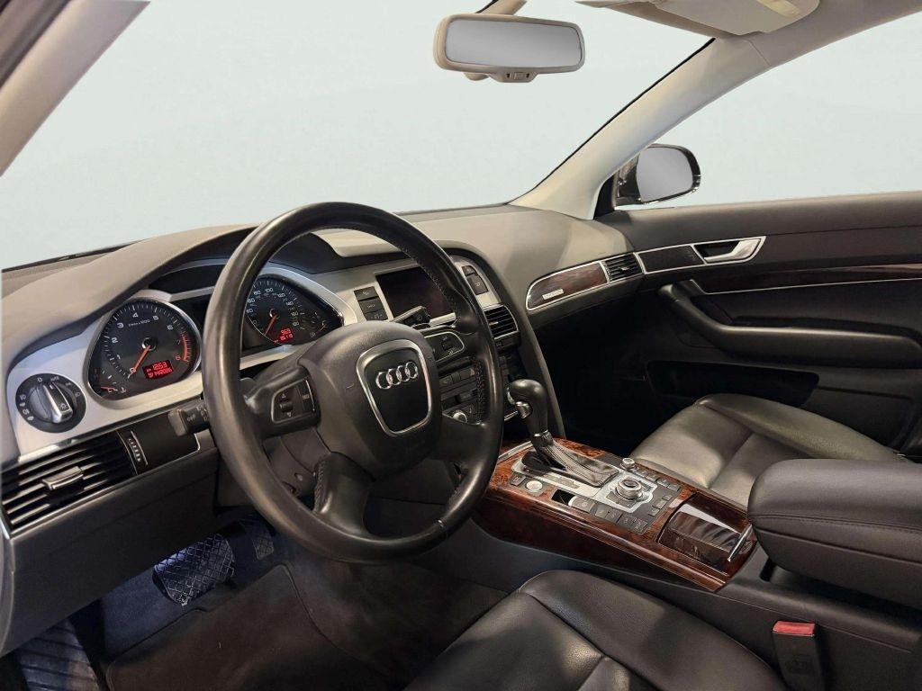Audi A6 4dr Sdn quattro 3.0T Prestige 2011