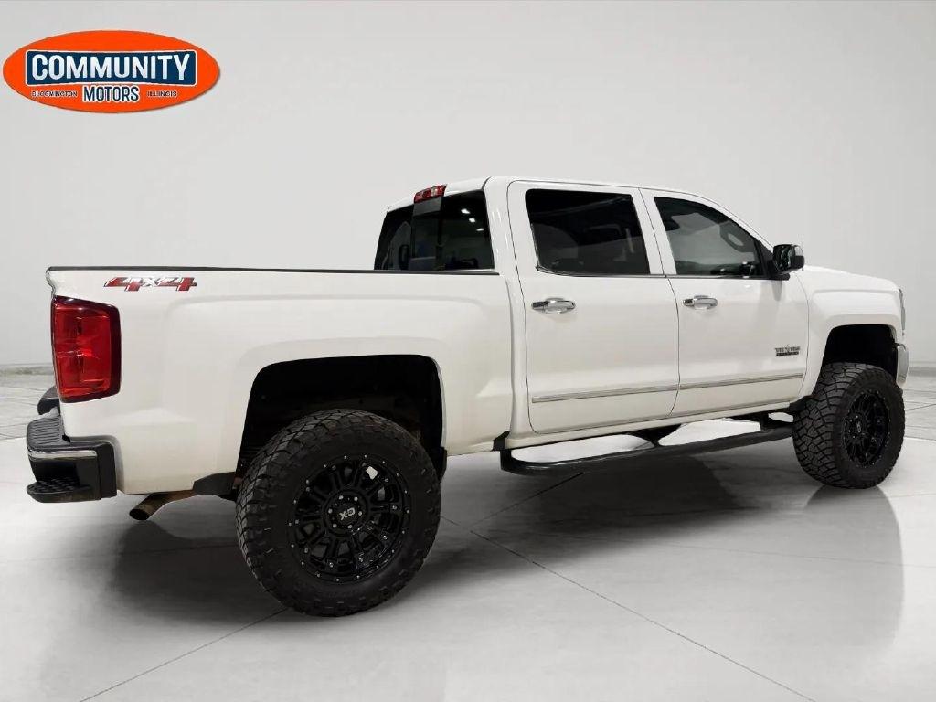 Chevrolet Silverado 1500 4WD Crew Cab 143.5" LTZ w/1LZ 2018