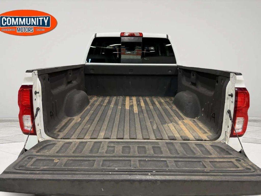 Chevrolet Silverado 1500 4WD Crew Cab 143.5" LTZ w/1LZ 2018