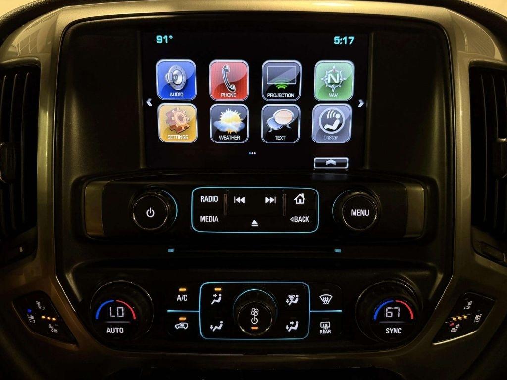 Chevrolet Silverado 1500 4WD Crew Cab 143.5" LTZ w/1LZ 2018