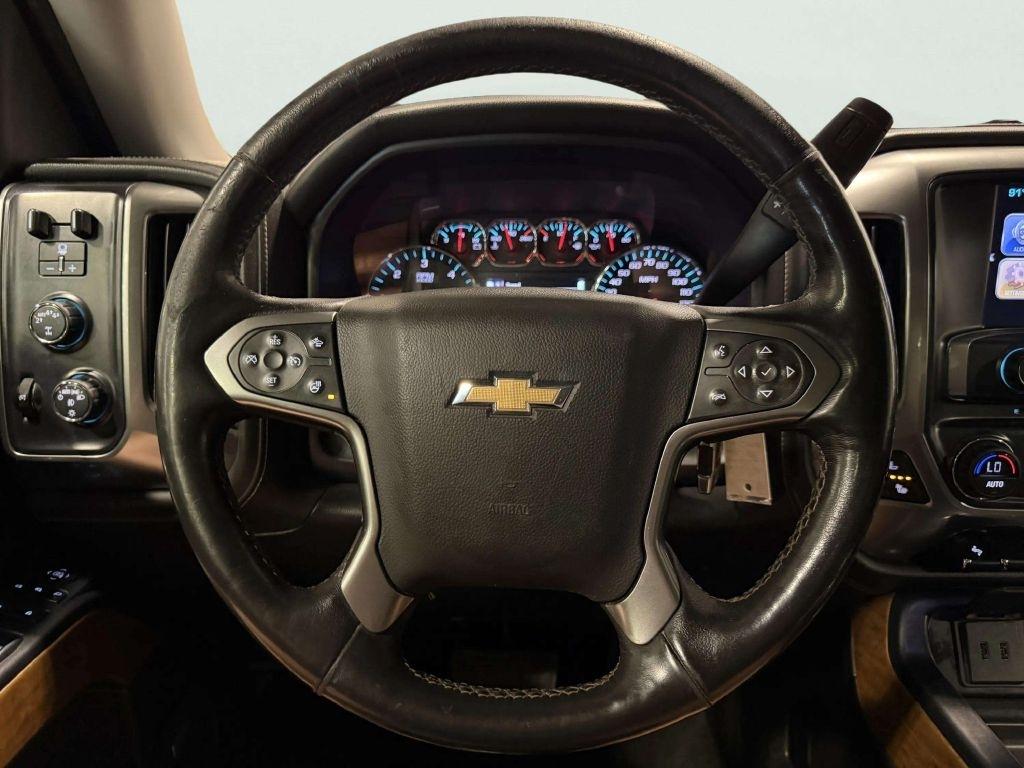 Chevrolet Silverado 1500 4WD Crew Cab 143.5" LTZ w/1LZ 2018
