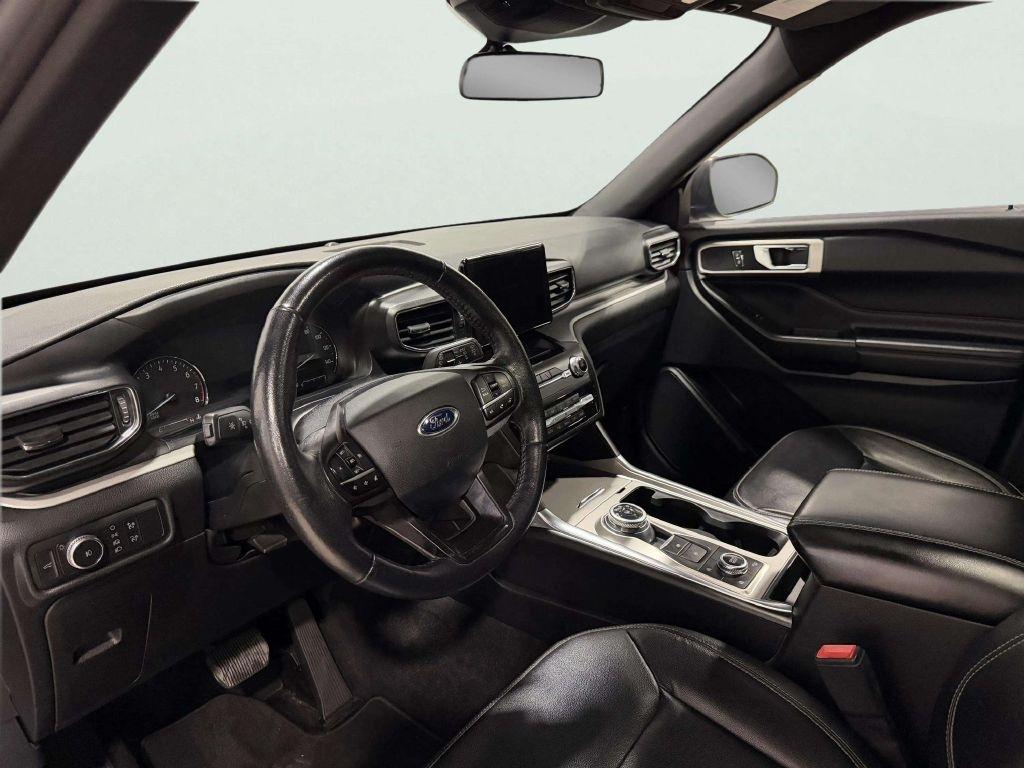 Ford Explorer XLT 4WD 2020