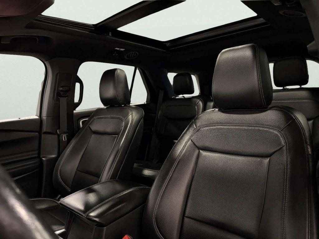Ford Explorer XLT 4WD 2020
