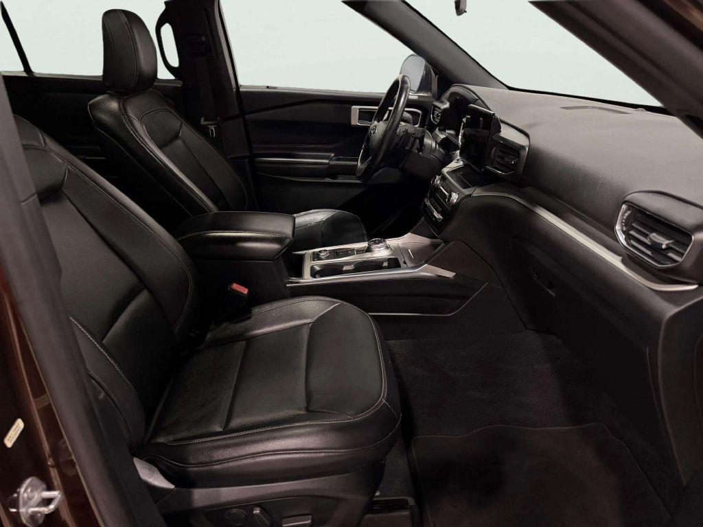 Ford Explorer XLT 4WD 2020
