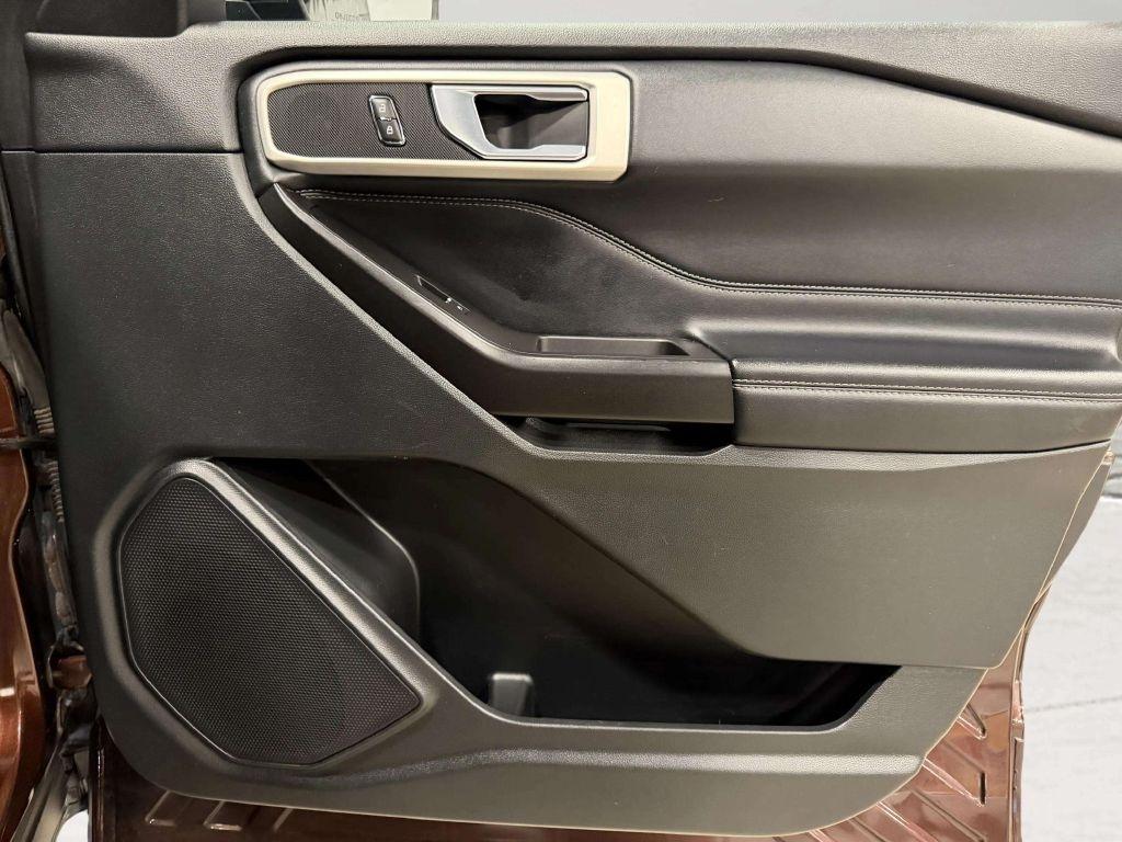 Ford Explorer XLT 4WD 2020