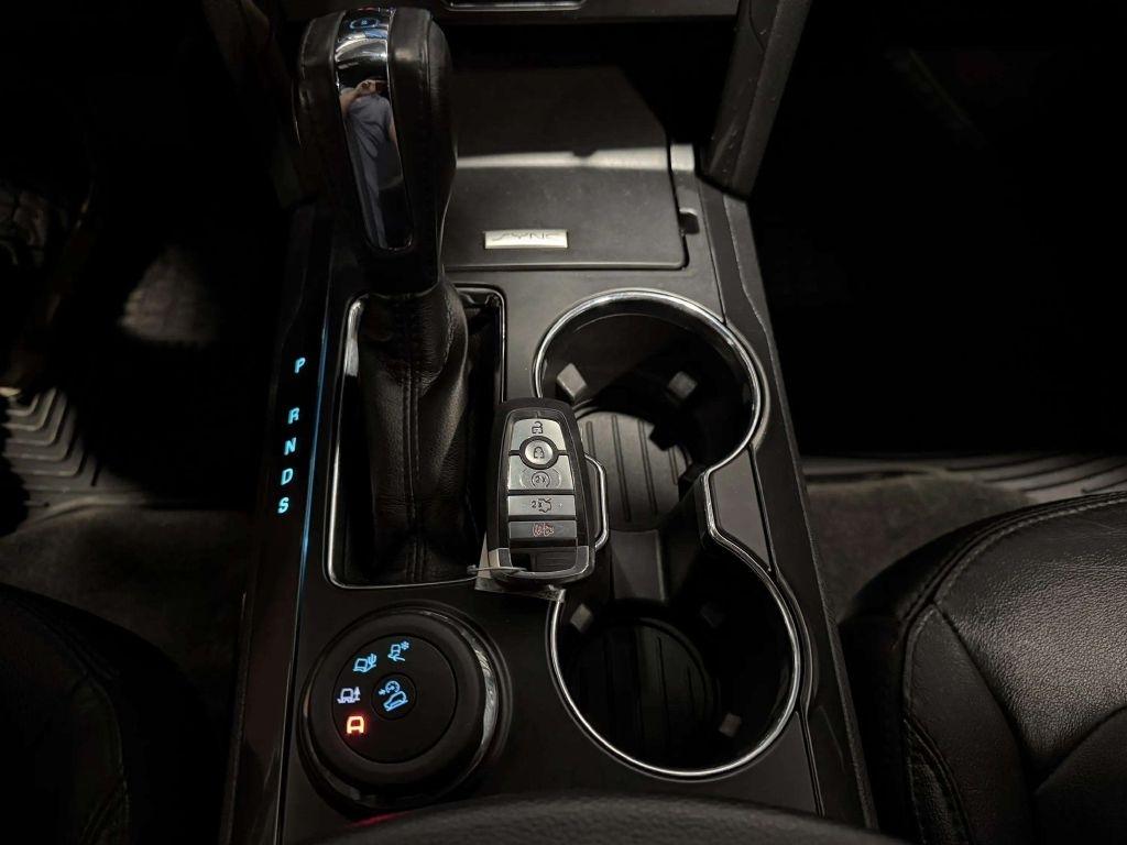 Ford Explorer XLT 4WD 2018