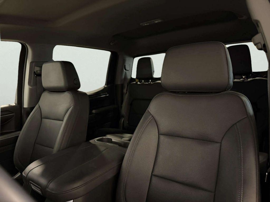 Chevrolet Silverado 1500 4WD Crew Cab 157" LTZ 2024
