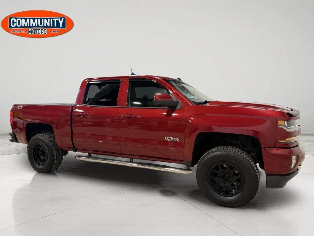 Chevrolet Silverado 1500 4WD Crew Cab 143.5" LT w/2LT 2018