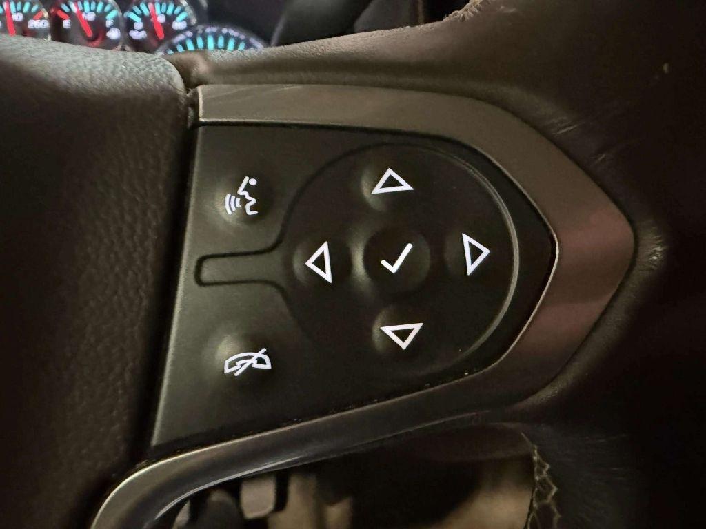 Chevrolet Silverado 1500 4WD Crew Cab 143.5" LT w/2LT 2018