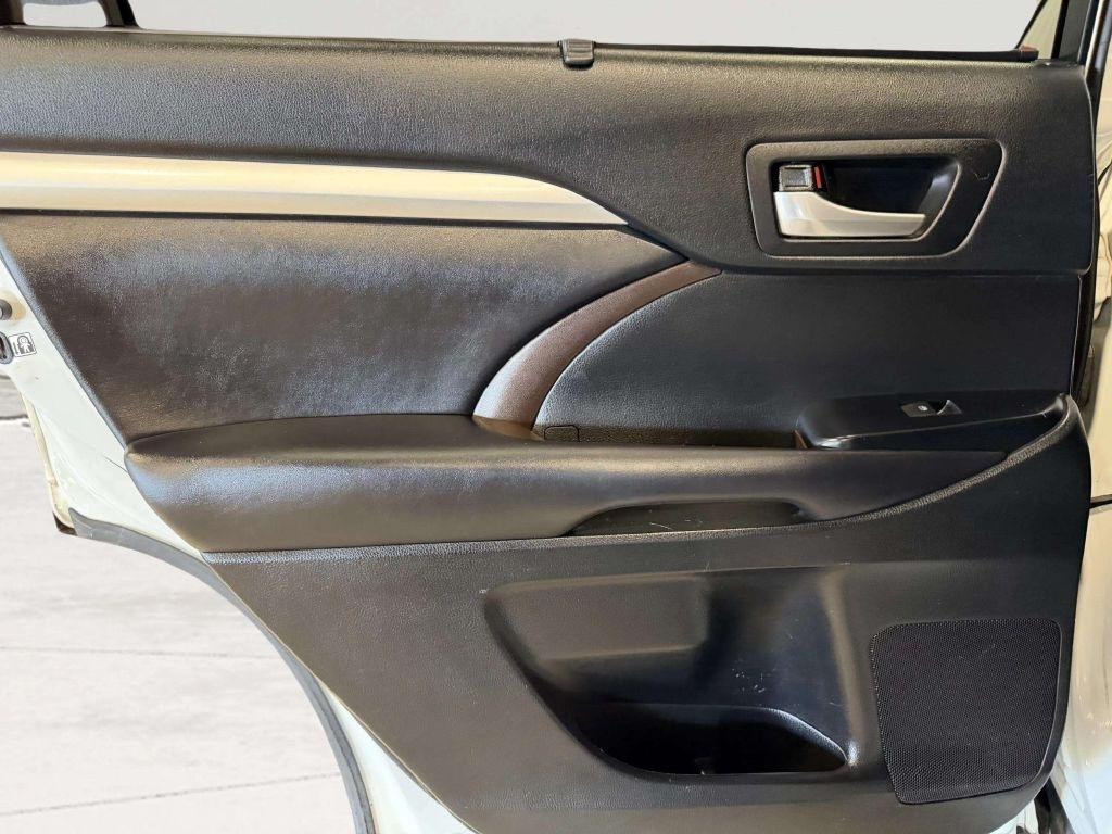 Toyota Highlander XLE V6 AWD (Natl) 2018