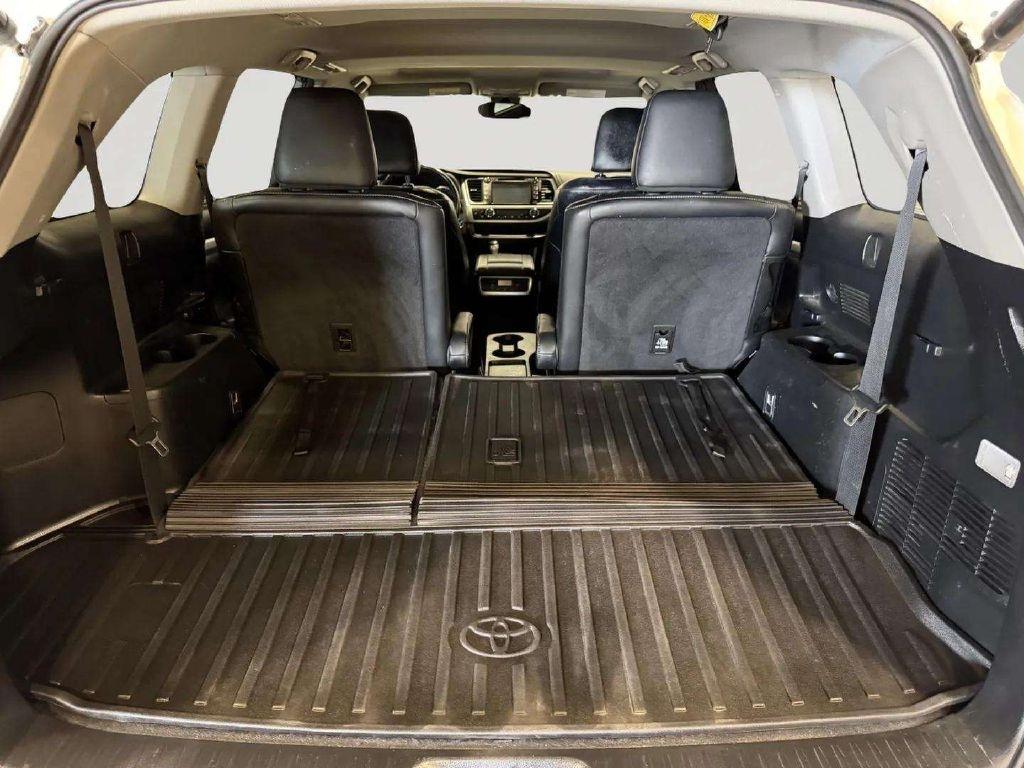 Toyota Highlander XLE V6 AWD (Natl) 2018