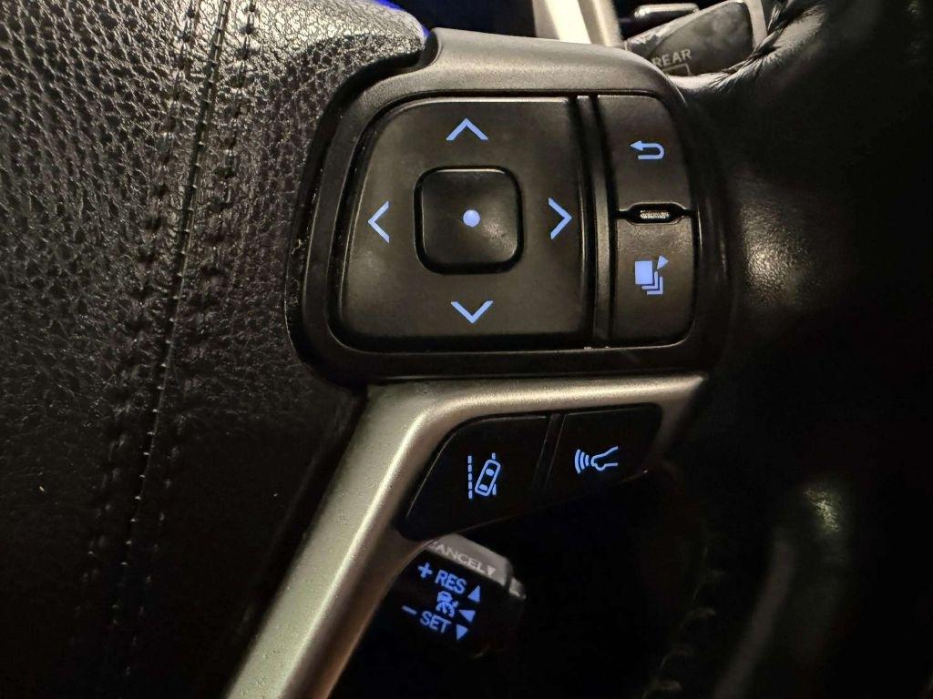 Toyota Highlander XLE V6 AWD (Natl) 2018