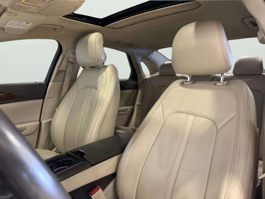 Lincoln MKZ 4dr Sdn AWD 2016