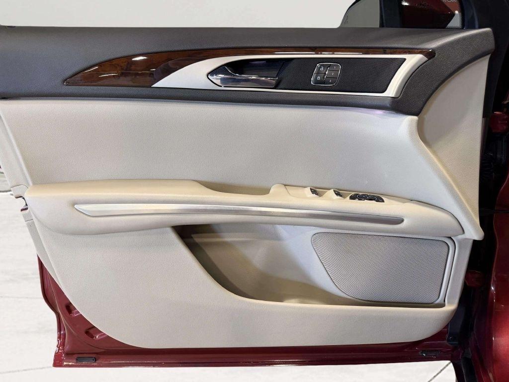 Lincoln MKZ 4dr Sdn AWD 2016