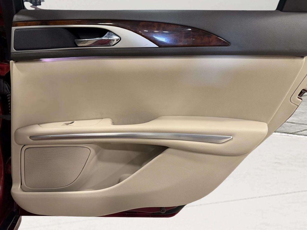Lincoln MKZ 4dr Sdn AWD 2016