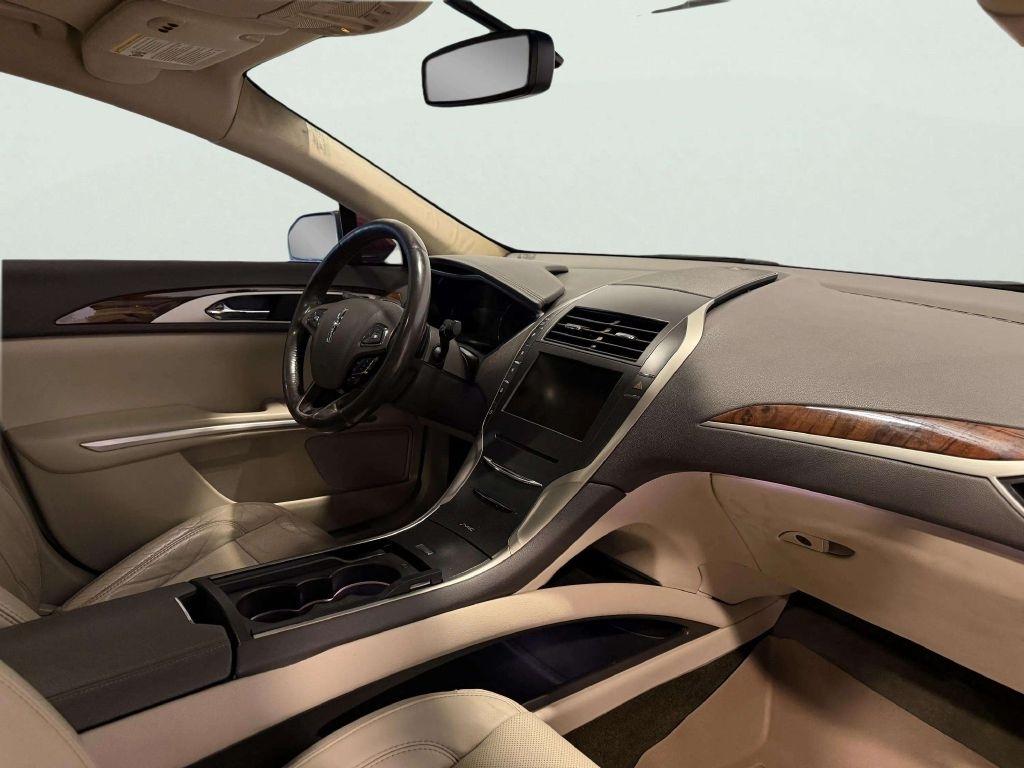 Lincoln MKZ 4dr Sdn AWD 2016