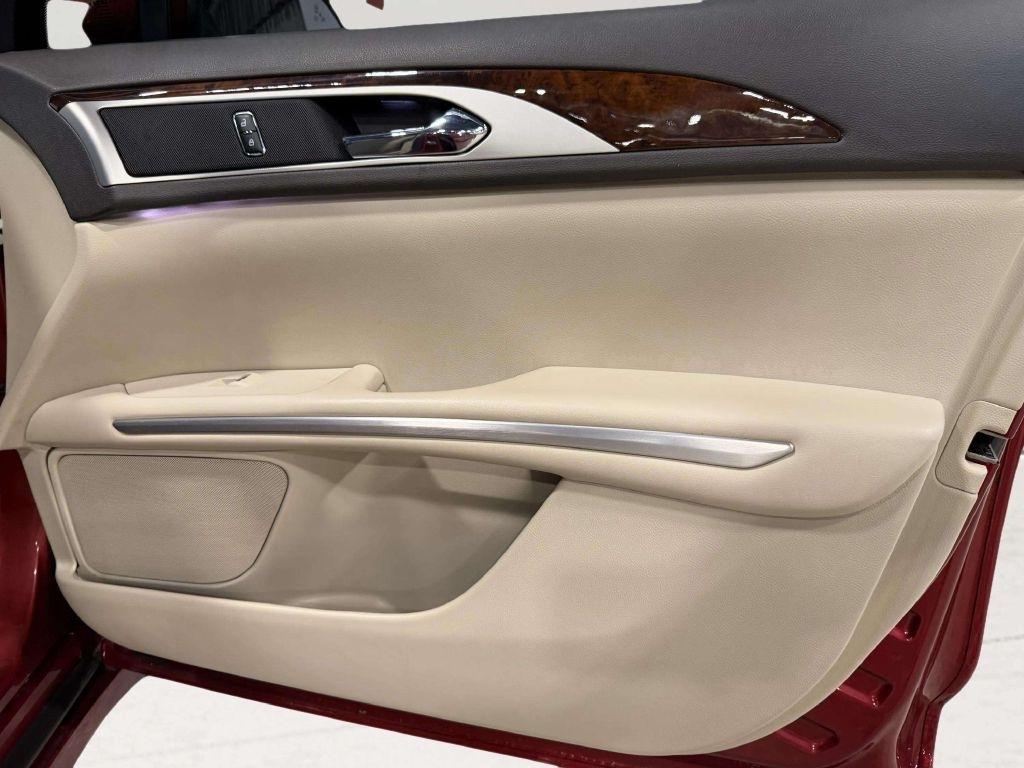 Lincoln MKZ 4dr Sdn AWD 2016