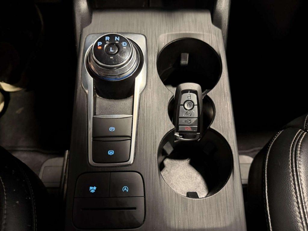 Ford Escape SEL FWD 2020