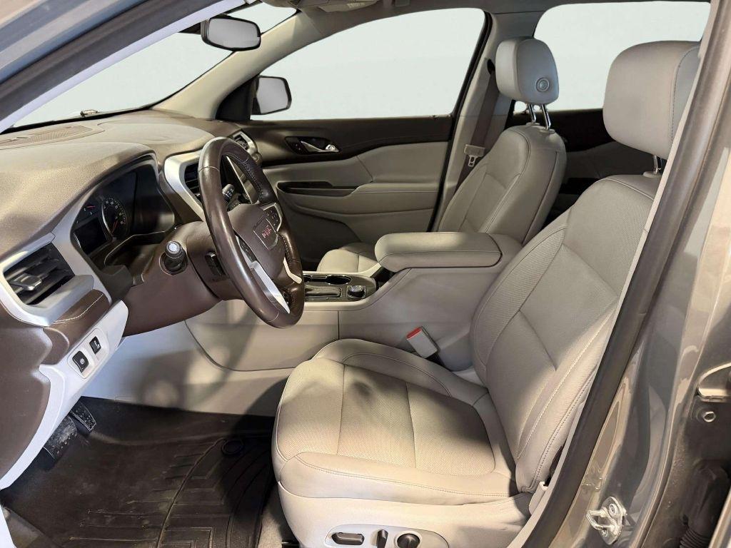 GMC Acadia FWD 4dr SLT w/SLT-2 2019