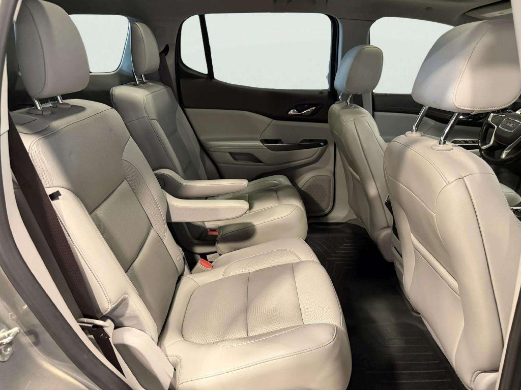 GMC Acadia FWD 4dr SLT w/SLT-2 2019