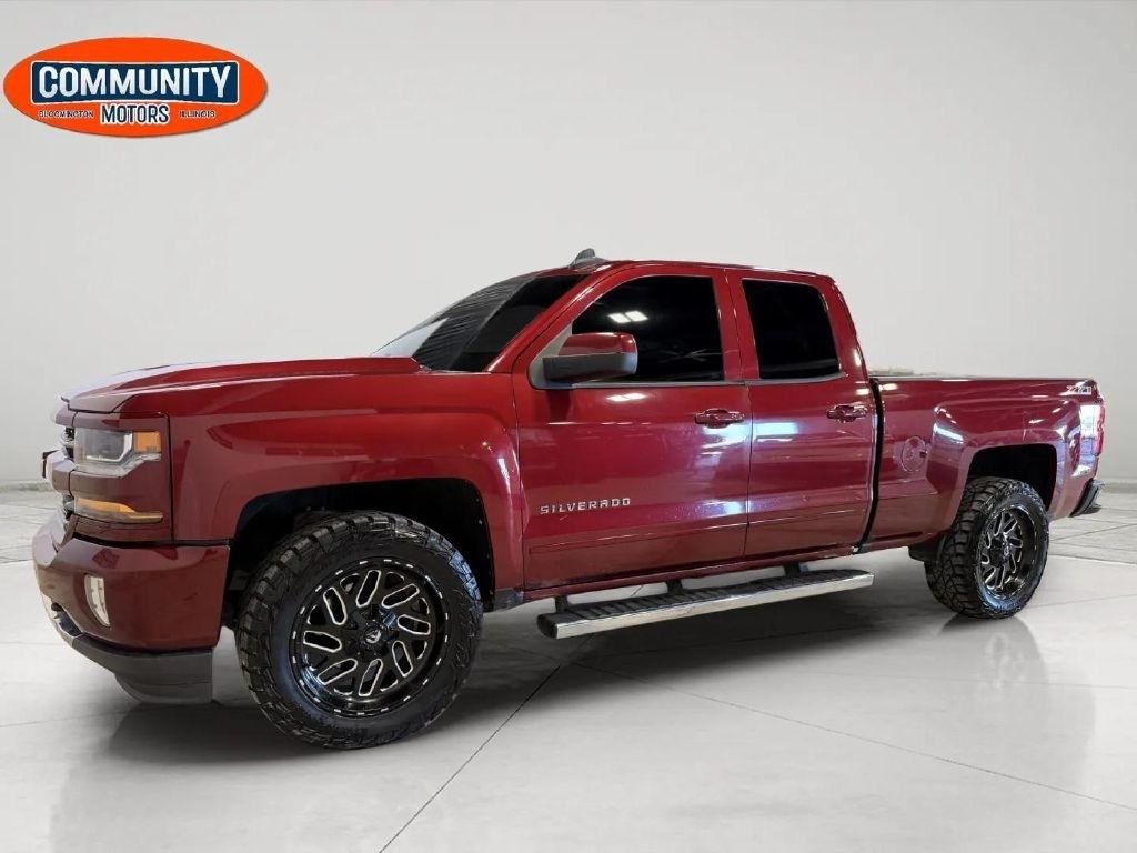Chevrolet Silverado 1500 4WD Double Cab 143.5" LT w/2LT 2017
