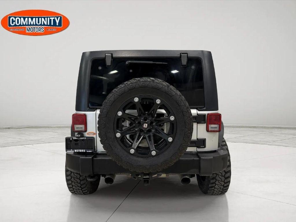 Jeep Wrangler Unlimited 4WD 4dr Sport 2011