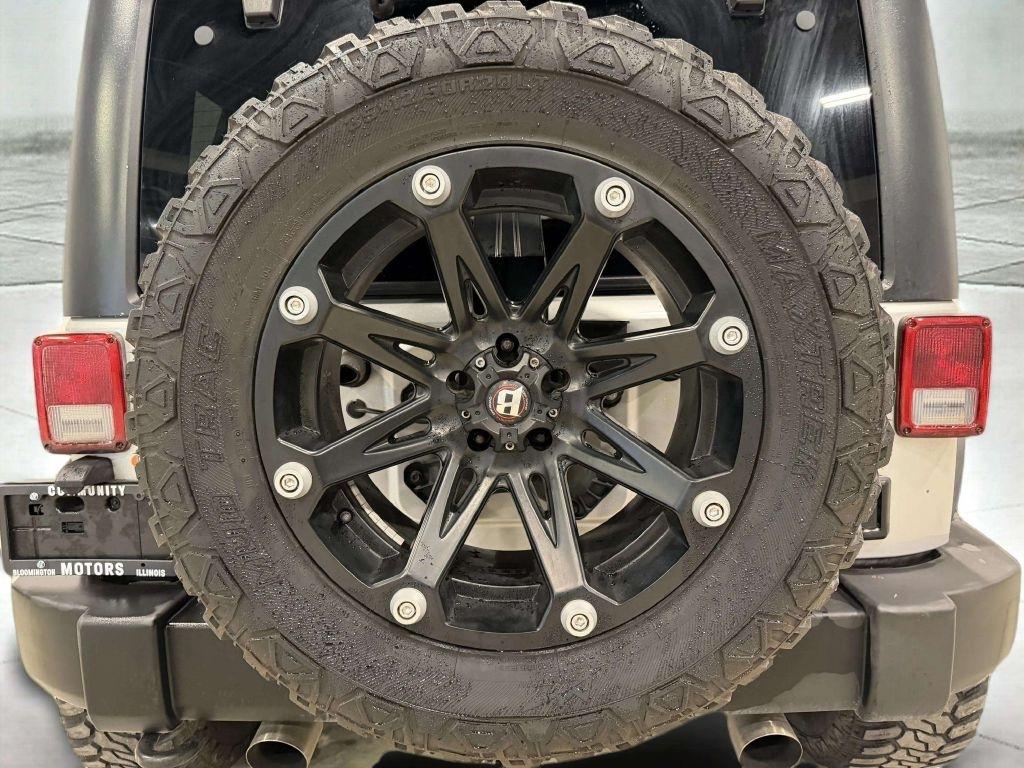 Jeep Wrangler Unlimited 4WD 4dr Sport 2011