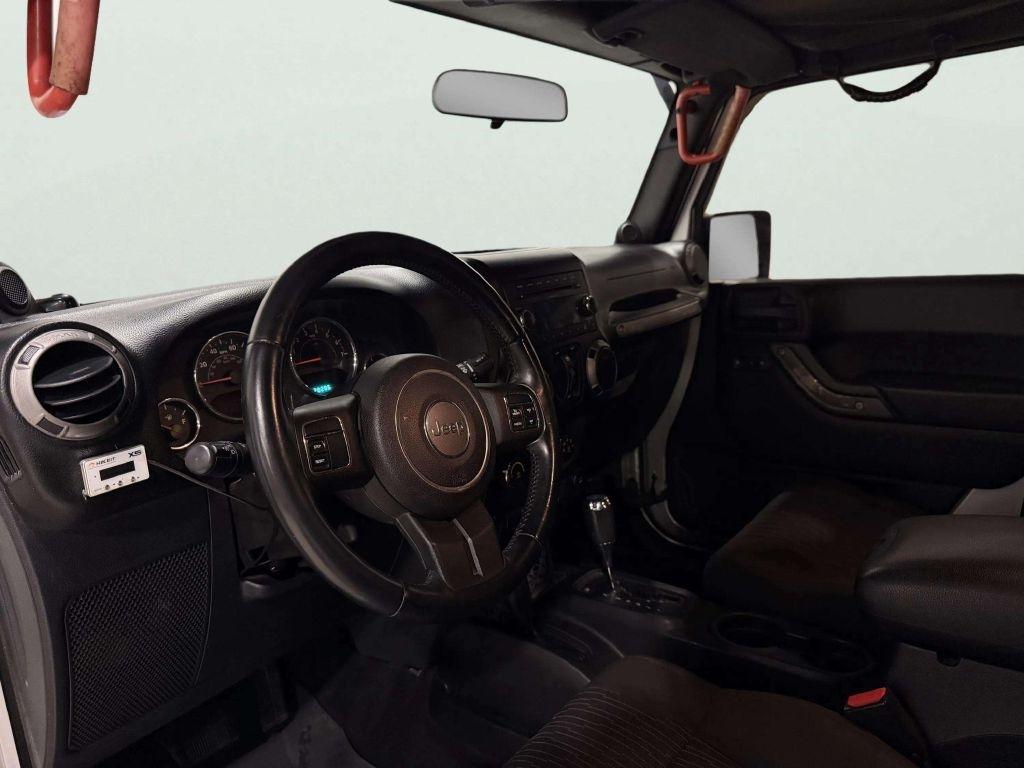Jeep Wrangler Unlimited 4WD 4dr Sport 2011
