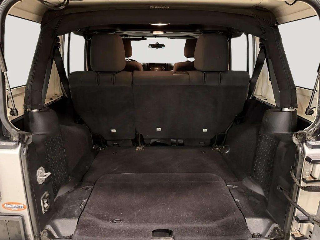 Jeep Wrangler Unlimited 4WD 4dr Sport 2011