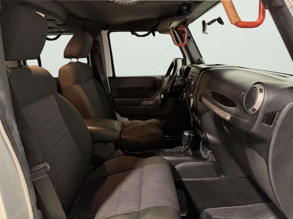 Jeep Wrangler Unlimited 4WD 4dr Sport 2011