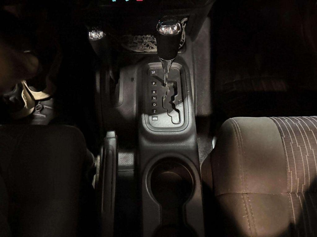 Jeep Wrangler Unlimited 4WD 4dr Sport 2011