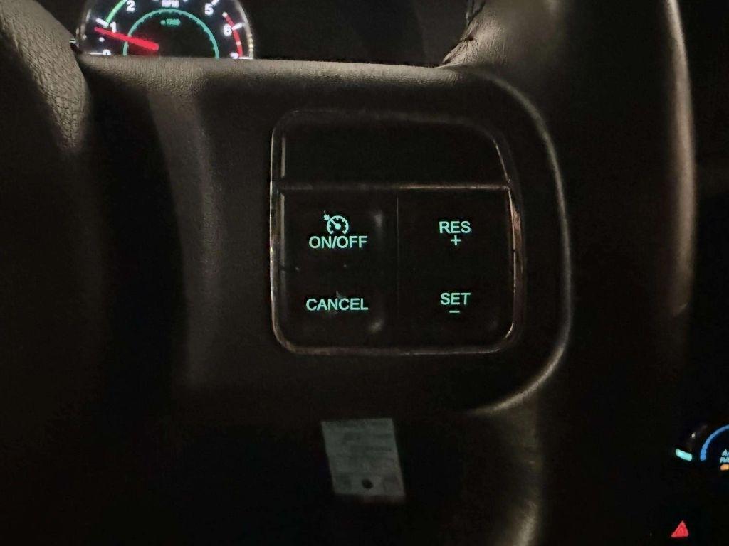 Jeep Wrangler Unlimited 4WD 4dr Sport 2011