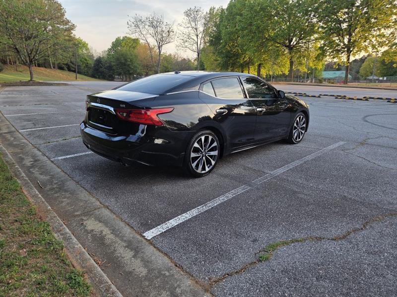 Nissan Maxima  2017
