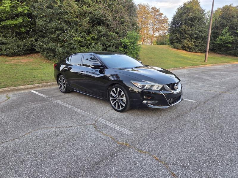 Nissan Maxima  2017