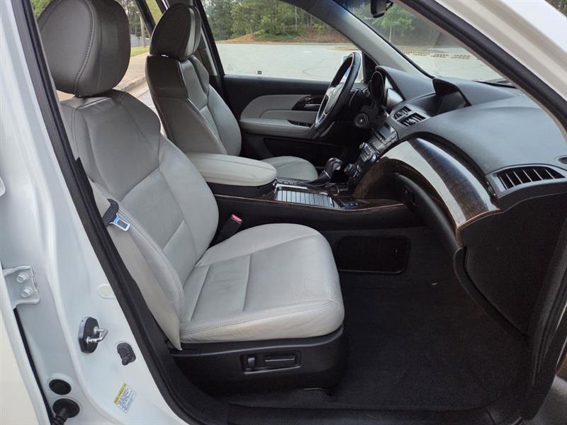 Acura MDX  2011