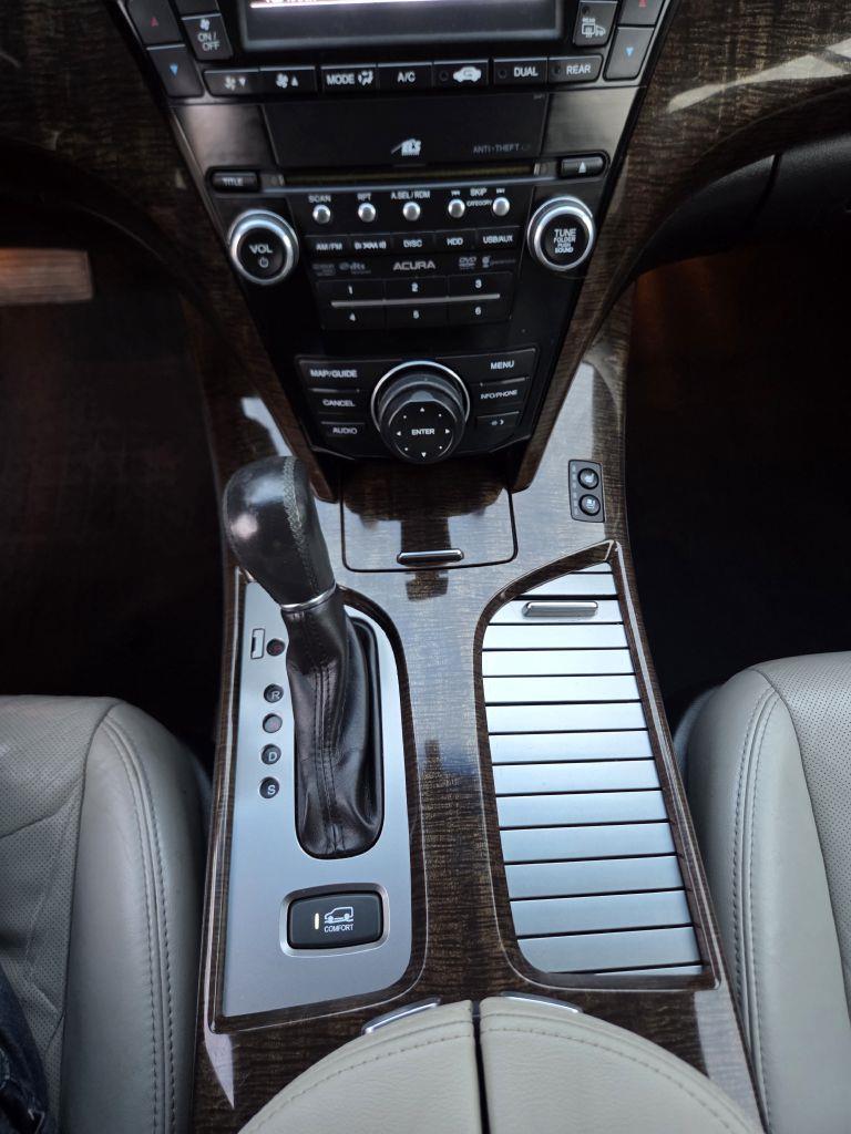 Acura MDX  2011