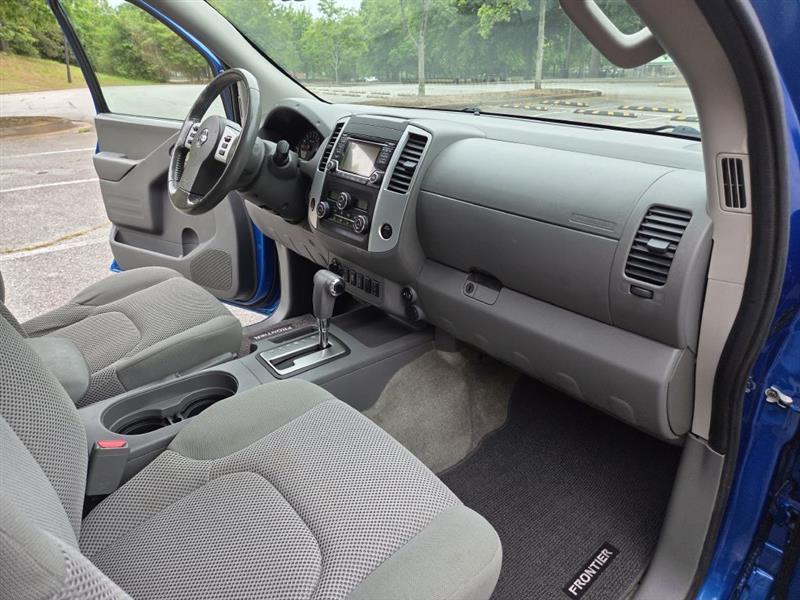 Nissan Frontier  2017