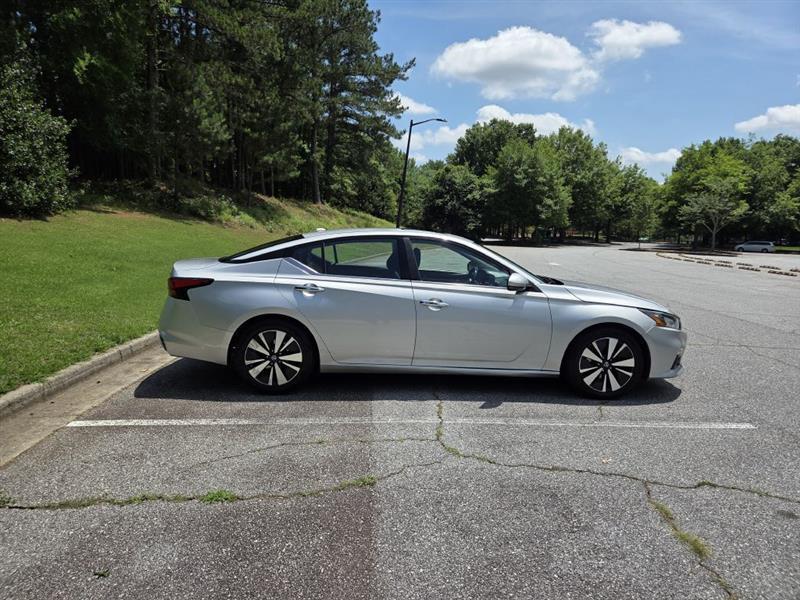 Nissan Altima  2019