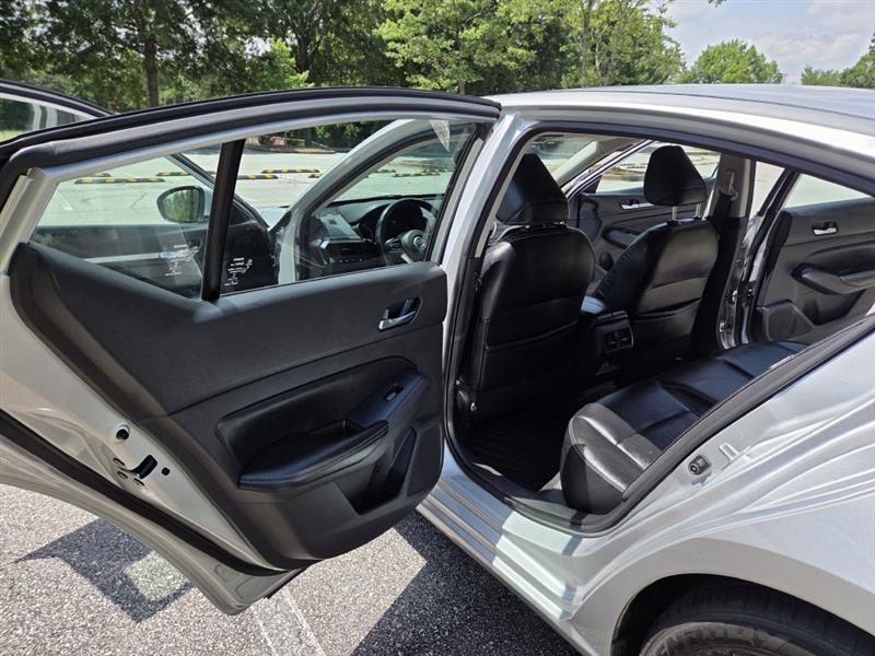 Nissan Altima  2019