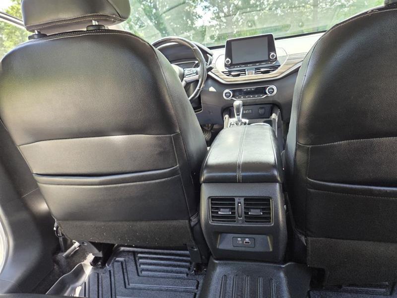 Nissan Altima  2019