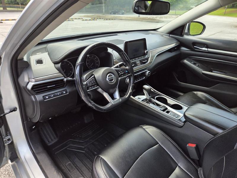 Nissan Altima  2019