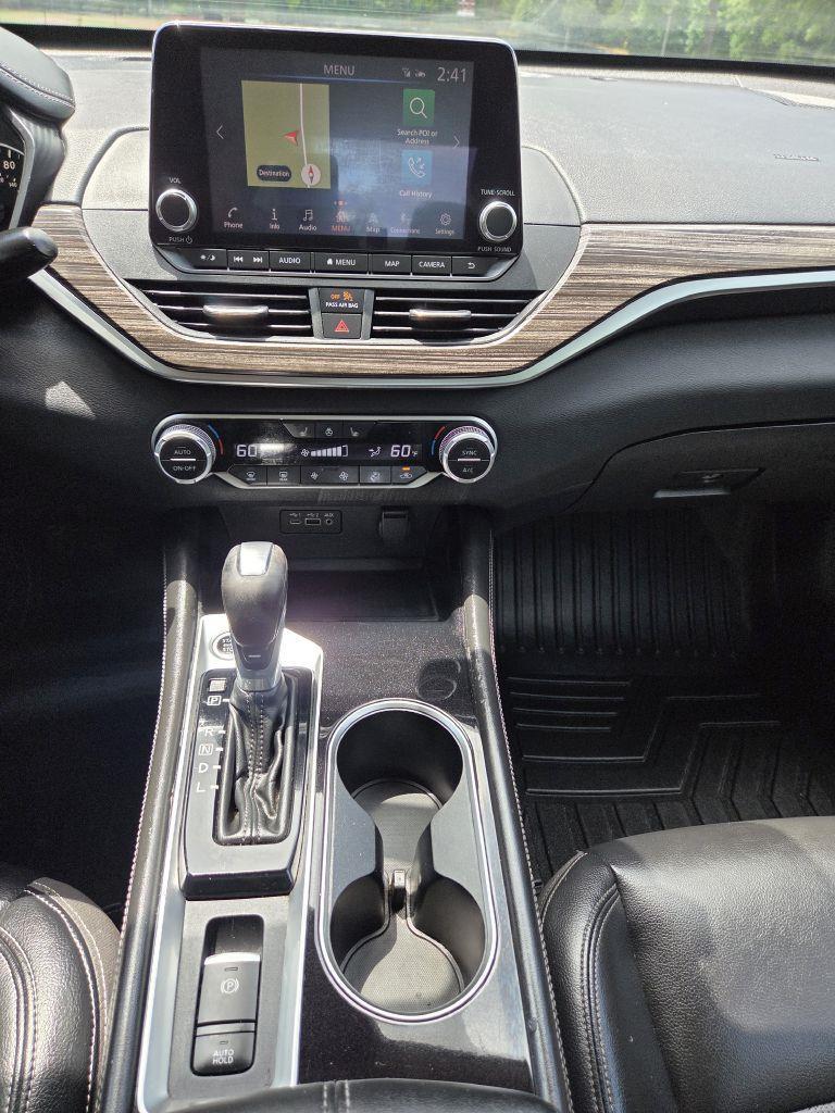 Nissan Altima  2019