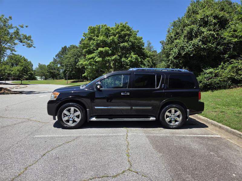 Nissan Armada  2013