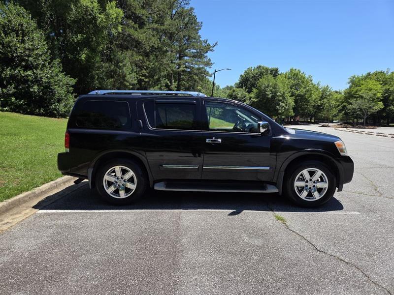 Nissan Armada  2013