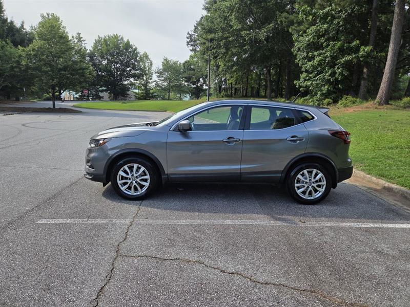 Nissan Rogue Sport  2020