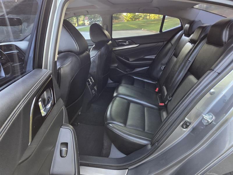 Nissan Maxima  2018