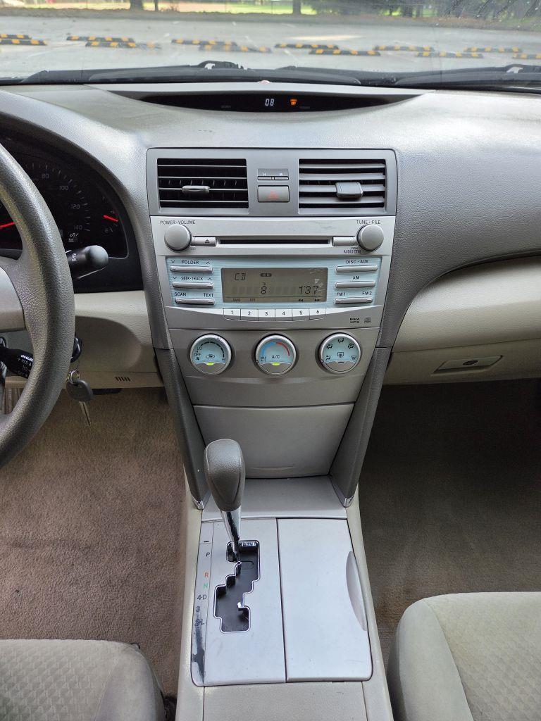 Toyota Camry  2007