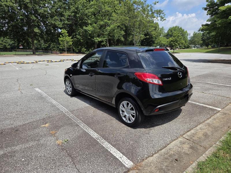 Mazda MAZDA2  2013