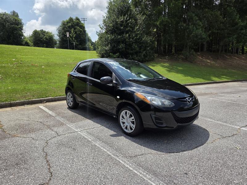 Mazda MAZDA2  2013
