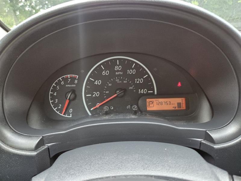 Nissan Versa  2015